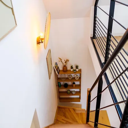 Apartment Duplex